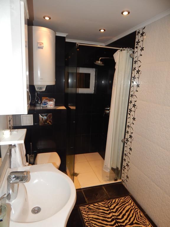וארנה Ivet Guest Rooms מראה חיצוני תמונה